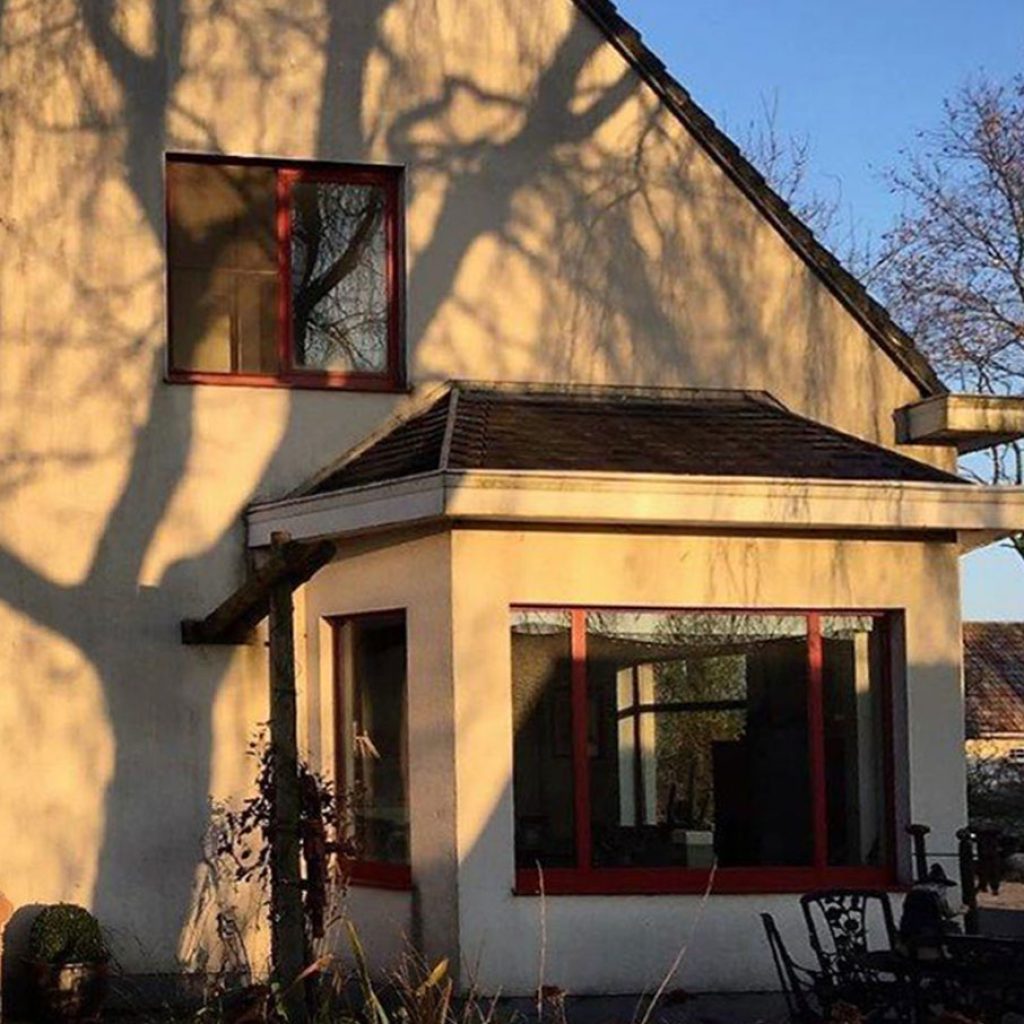 hofvaneden-zijkantthuis